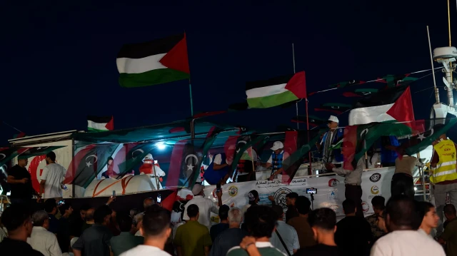 sumud filosuna bagli omer muhtar gemisi trablustan gazzeye dogru yola cikti uD271jvR