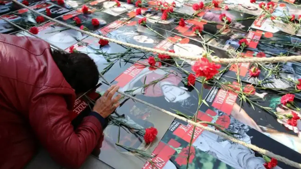 sol partiden 10 ekim gar katliami aciklamasi bu karanligi yenecegiz ErvvOxwm